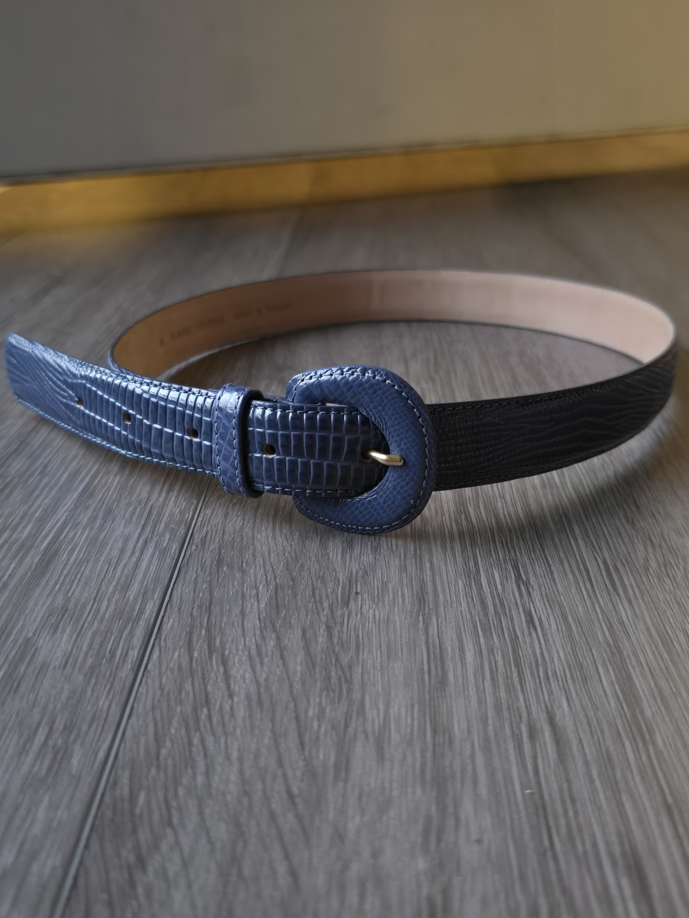 Periwinkle Navy Blue Belt Lizard Embossed Leather Covered Buckle Size Medium